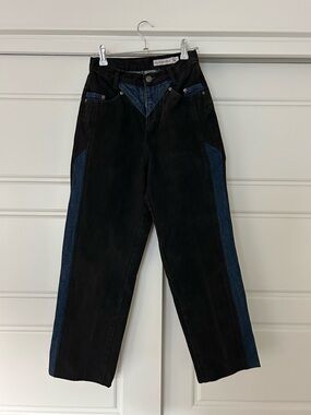 QUARTERHORSE black jeans with blue denim details